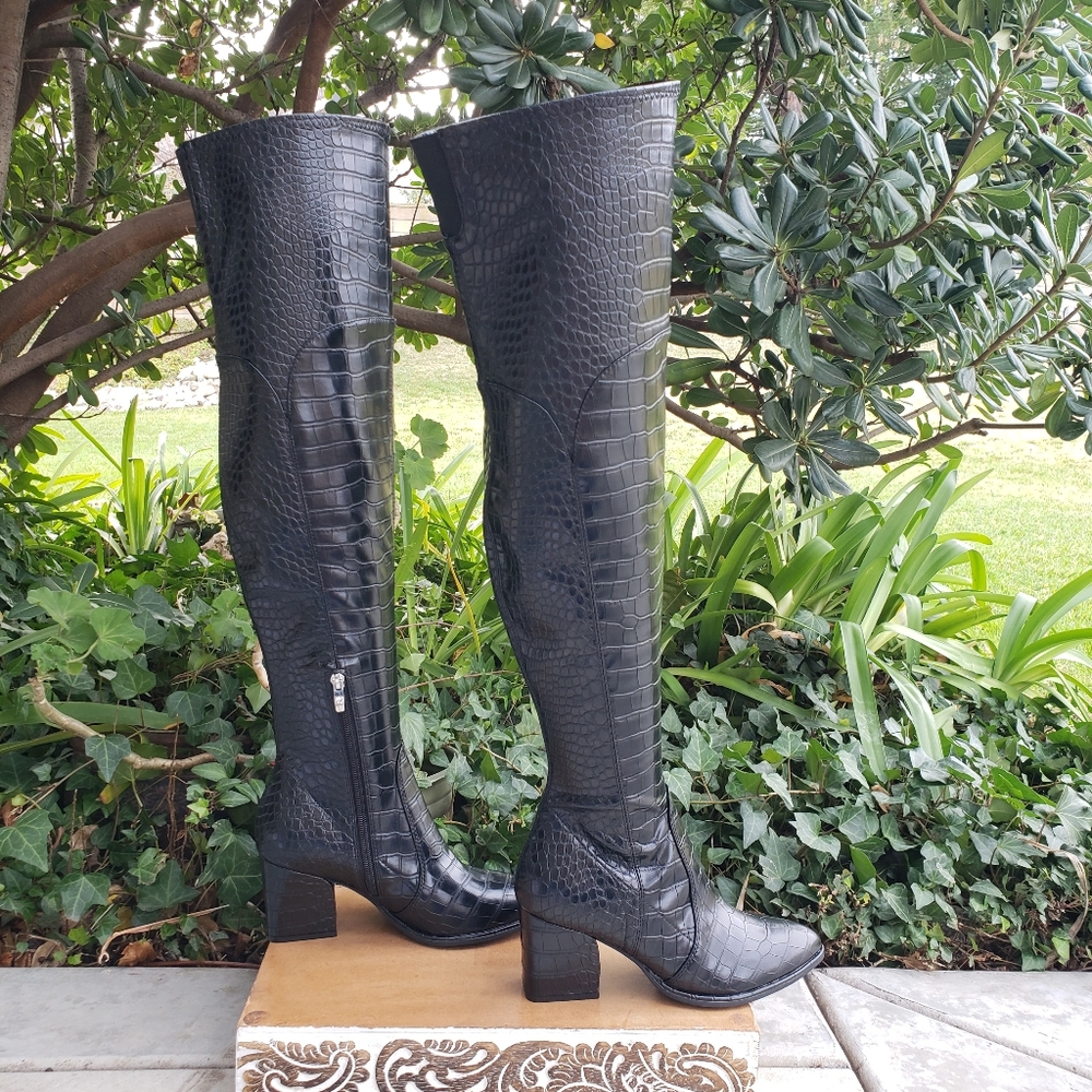 HTF Sassy Fierce Sexy Marc Fisher OTK Black Croc Embossed Boots - Picture 9 of 16